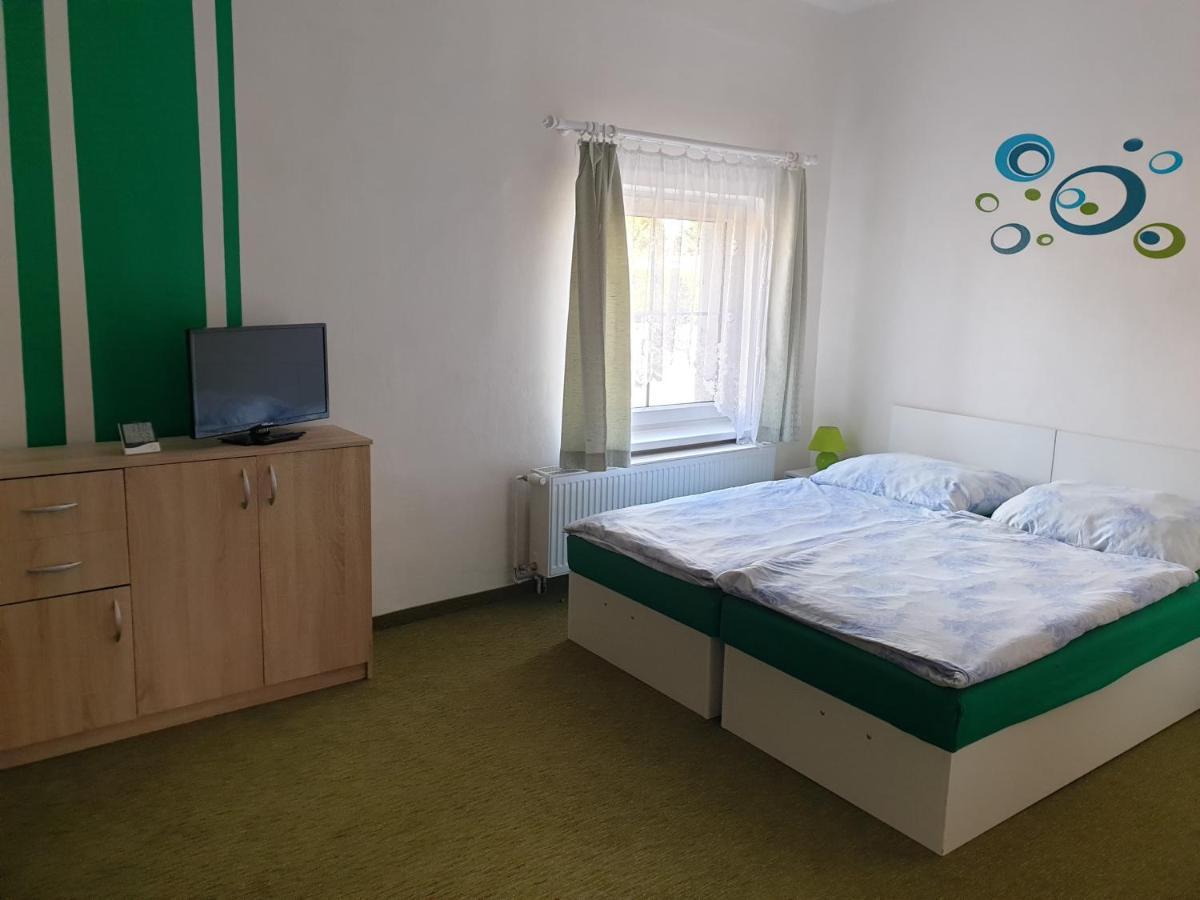 Penzion A Hospudka U Anny Nové Sedlo Exterior foto